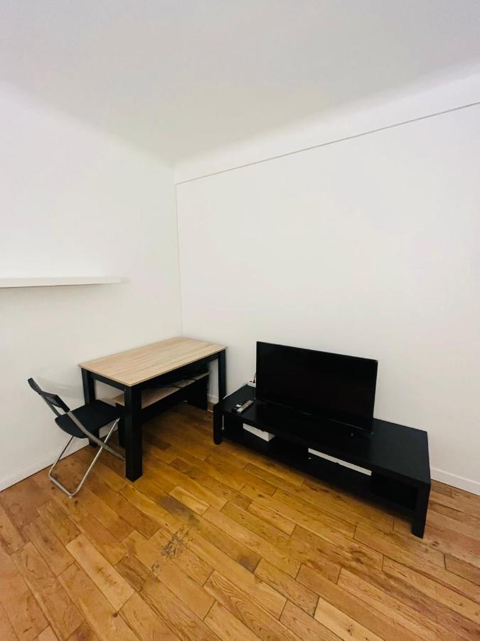 Appartement Stationnement Gratuit, 3mn Du Metro, Parfait Pour Teletravailler *
